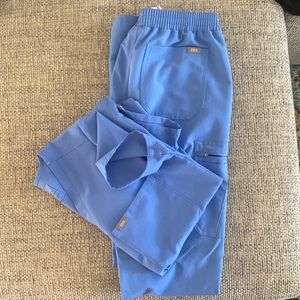 Figs Yola Tall Skinny Scrub Pants and Catarina One-Pocket Scrub Top